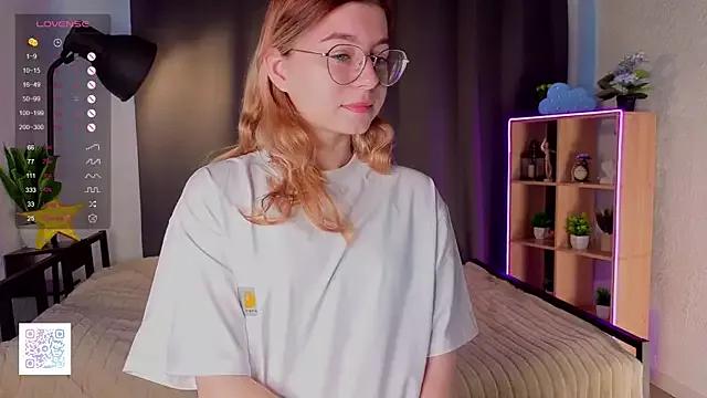 DarelCoatsworth from StripChat is Freechat