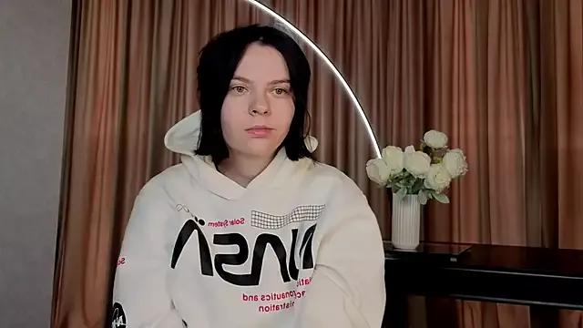 DarelleHaimes from StripChat is Freechat