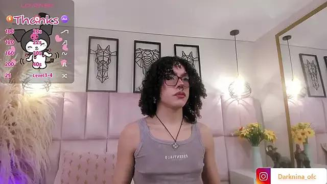 Dark_nina_ from StripChat is Freechat