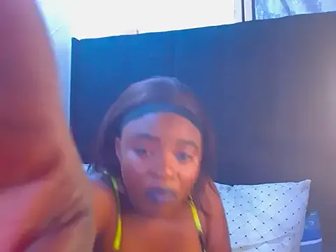 Freechat DarkTemptationxx25 on StripChat