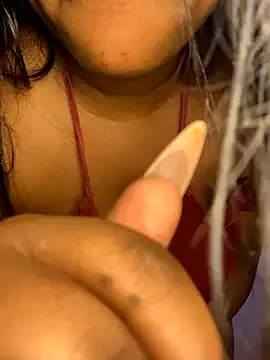 Freechat DiamondGoddes on StripChat