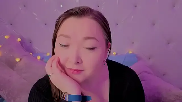 Freechat DianaLure on StripChat