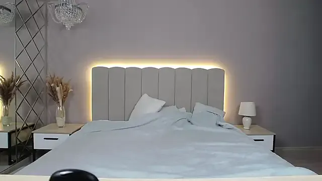 Private DianaMello on StripChat