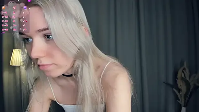 Freechat DianeHonnette on StripChat