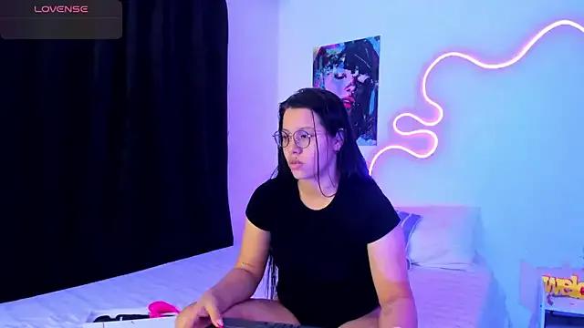 Dilan_and_Mia from StripChat