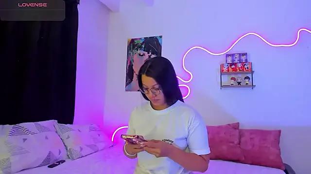 Dilan_and_Mia from StripChat