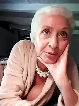 divinaerotica from StripChat is Freechat