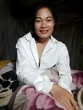 Freechat doggy-00 on StripChat