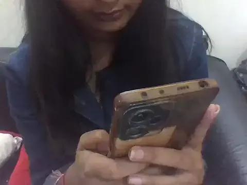Dolly1206 from StripChat is Freechat