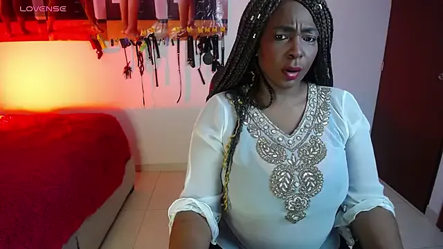 Freechat Ebonynaughty on StripChat