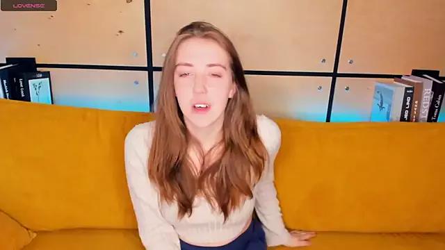 EdaDangerfield from StripChat is Freechat
