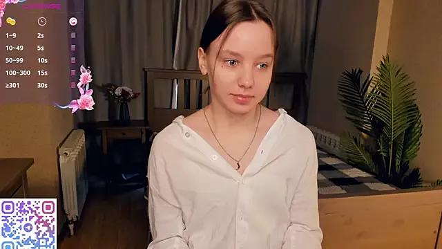 EdinaCordner from StripChat is Freechat