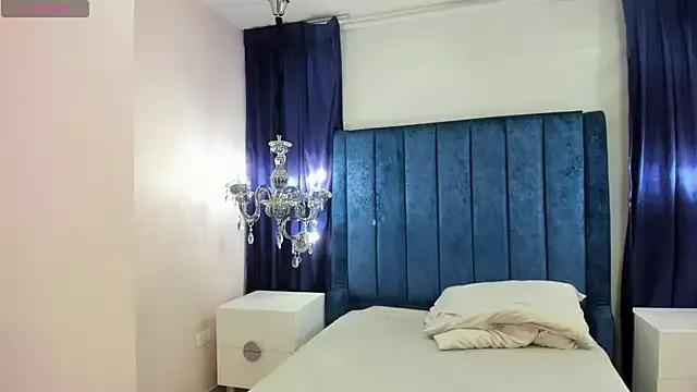 Eiloise_ysander from StripChat is Freechat