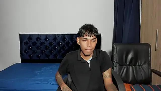 elias_ford from StripChat is Freechat