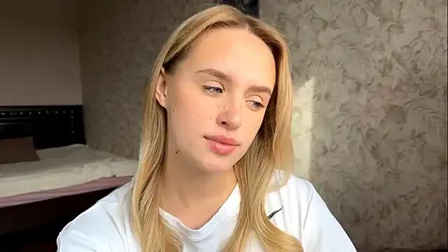 ElisabetLorney from StripChat is Freechat