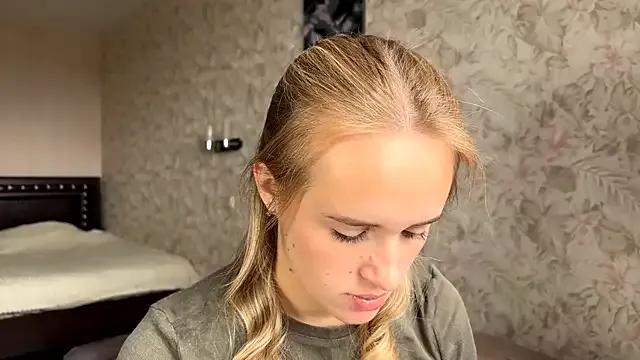 ElisabetLorney from StripChat is Freechat
