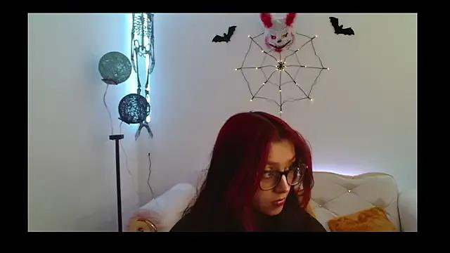 Elizabeth_Loren from StripChat is Freechat