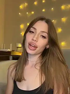 Elizabeth_Tay from StripChat is Freechat
