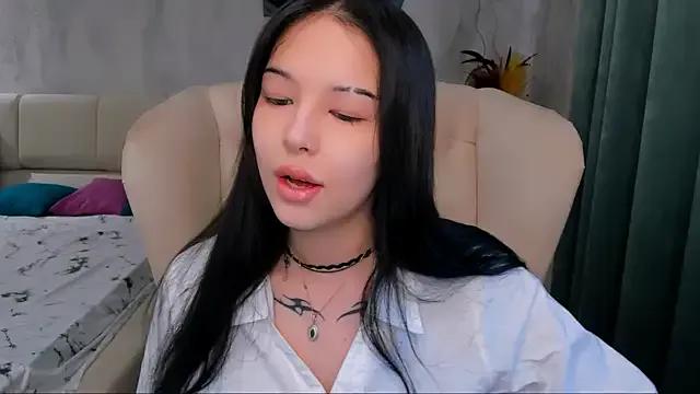 ElizabethParkk from StripChat is Freechat