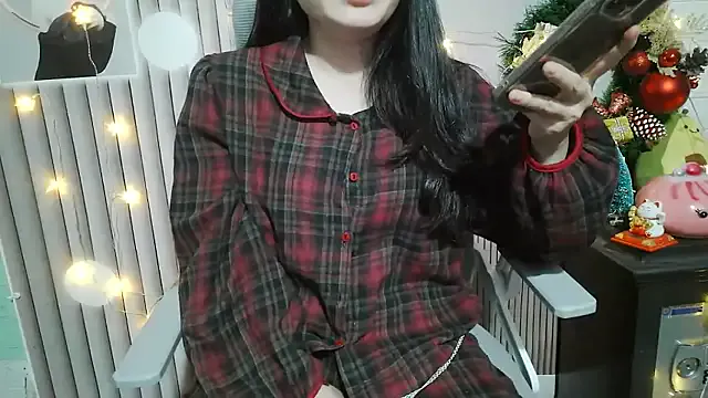 Emachiii on StripChat