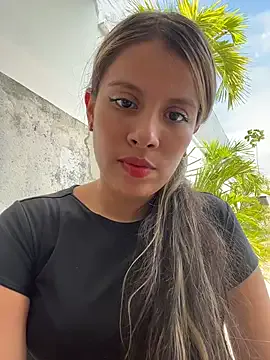 Freechat EMILIIA_RICHTER__ on StripChat