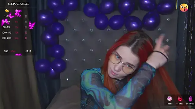 Private Emily_Kente on StripChat