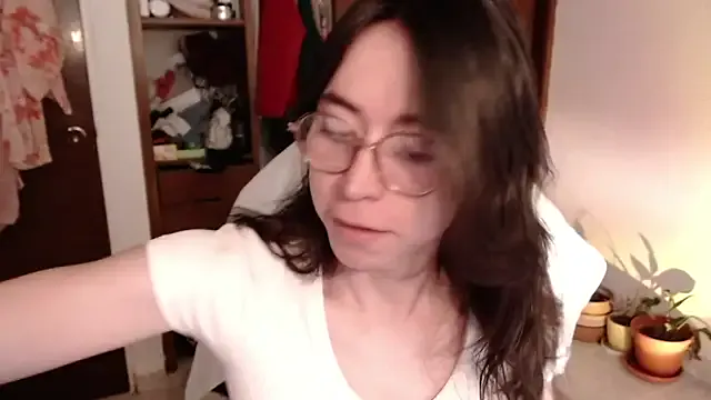 Freechat emily_pearl_ on StripChat