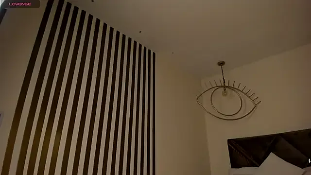 Freechat EmilyJohnsonX1 on StripChat