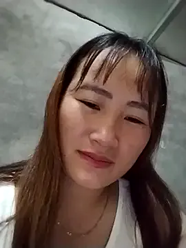 Freechat emini-xx on StripChat