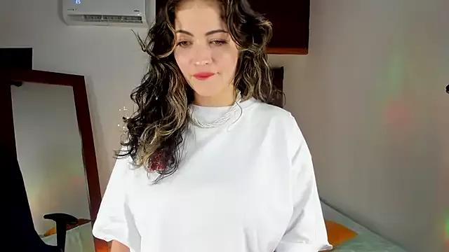 Emma__Blanco from StripChat