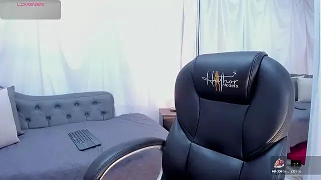 emma_morrison from StripChat