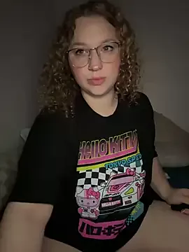 EmmieRae on StripChat 