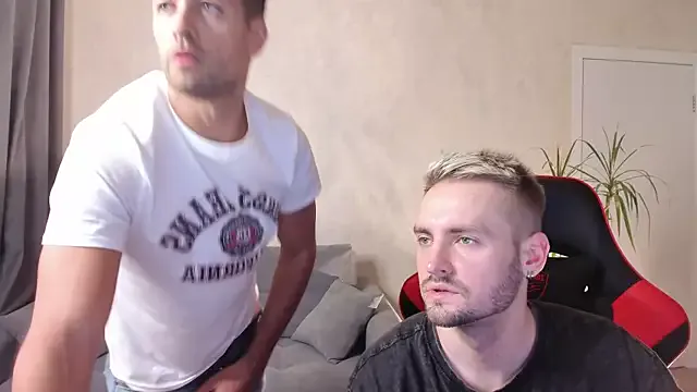 Freechat enjoy_me on StripChat