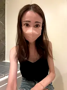 Group ericiii on StripChat