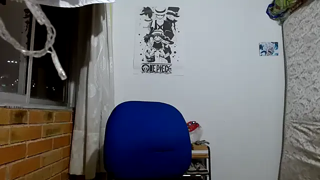 Freechat Escarcha-blue on StripChat