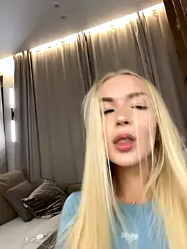 Freechat eva_m1racle_ on StripChat