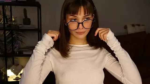 Eva_Zill from StripChat