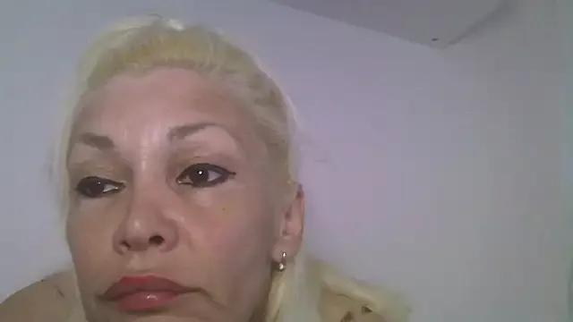 EvaaMina from StripChat is Freechat