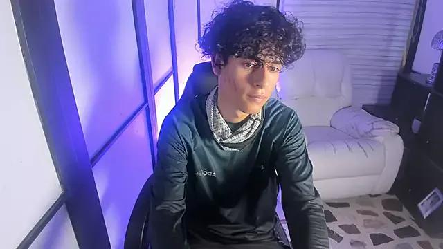 Felimpluz from StripChat is Freechat