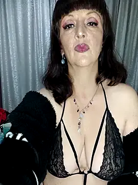 Freechat FireWoman on StripChat