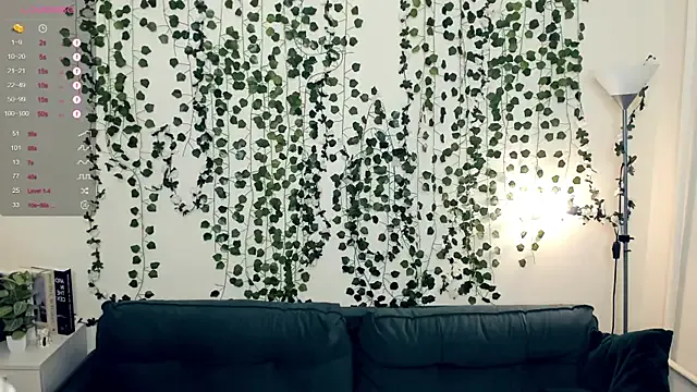 Freechat Foxy_blush on StripChat