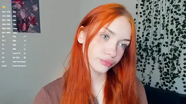 Freechat Foxy_blush on StripChat