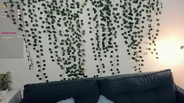 Foxy_blush from StripChat is Freechat