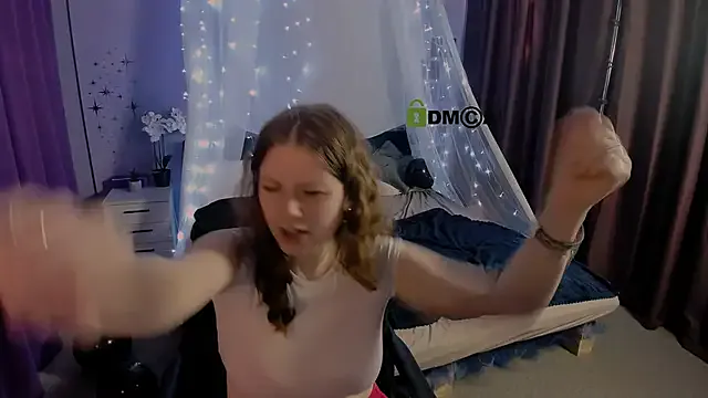 Freechat foxy_tease_ on StripChat