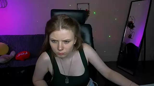 Freechat foxy_tease_ on StripChat