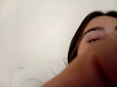 freakylittlebitch69 from StripChat is Freechat