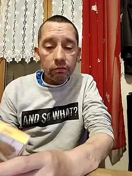 Freechat frederic198 on StripChat