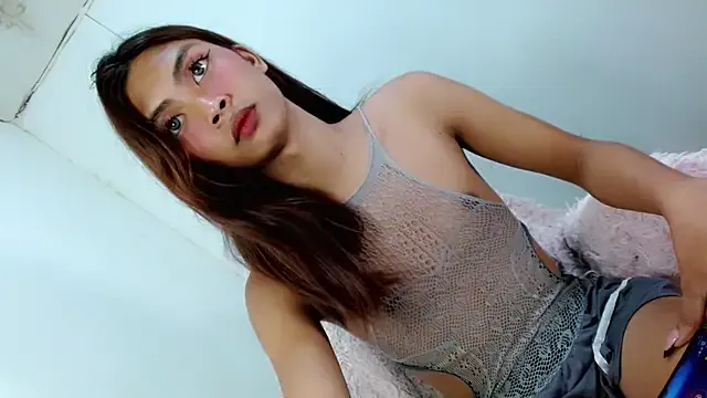 Freechat freshJULIA18 on StripChat