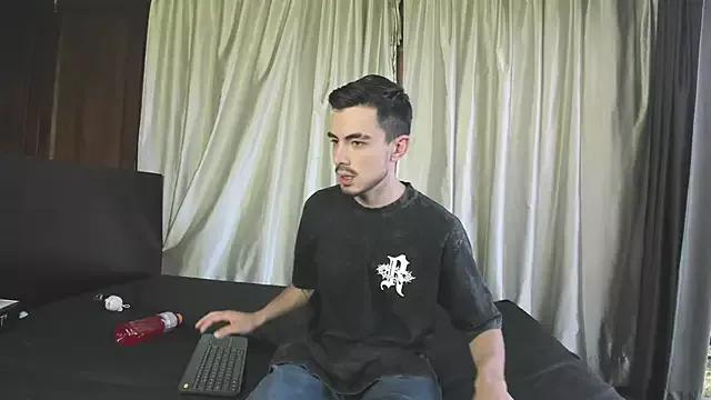 Furyy_Calm from StripChat is Freechat