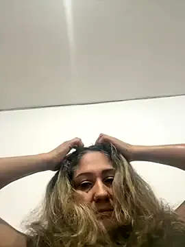 Freechat gabiTetas on StripChat